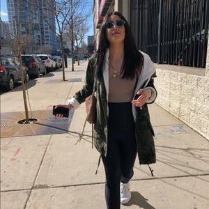 Meet your Posher, Eleena